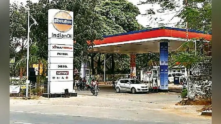 चालान का साइड इफेक्ट : पेट्रोल-डीजल की बिक्री 20 प्रतिशत तक घटी