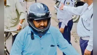 पटना : कितनी सुरक्षा देगा 300 का हेलमेट