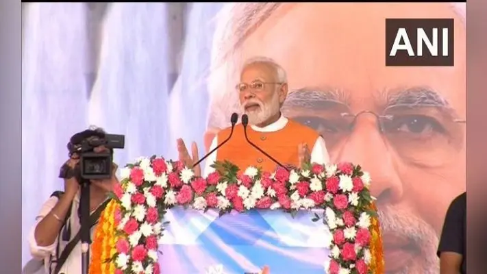 जन्मदिन पर गुजरात में बोले पीएम मोदी- सरदार पटेल से प्रेरित है जम्मू-कश्मीर पर लिया गया निर्णय