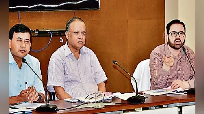 टाना भगतों का विकास सरकार का लक्ष्य : सीएस