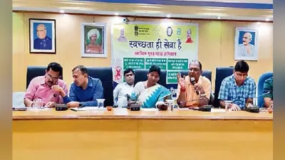 रांची : पूजा पंडाल बनाने में नहीं करें प्लास्टिक का इस्तेमाल : मेयर