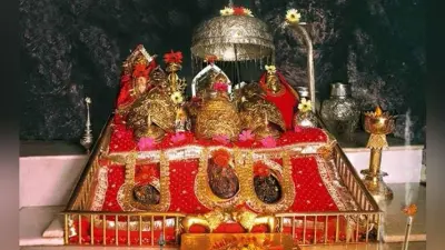 Navratri 2023: शारदीय नवरात्रि में परिवार के साथ जरूर करें इन देवी मैया के प्रसिद्ध मंदिरों में दर्शन