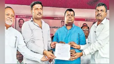 चंदनकियारी से चुनाव लड़ेगी आजसू पार्टी, सुदेश महतो ने कहा- बिनोद बिहारी महतो के आदर्शों को जीवन में उतारें