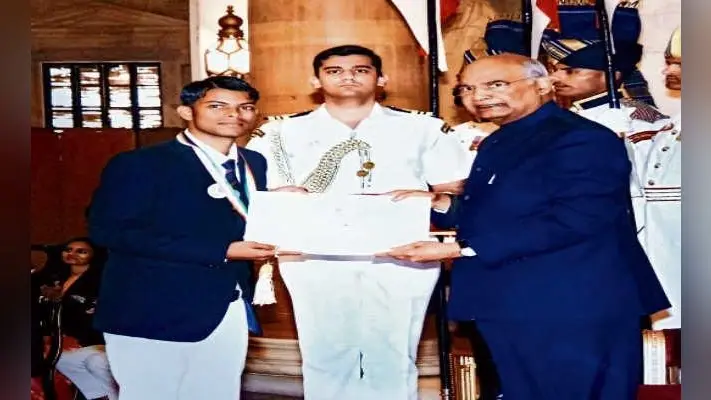 झारखंड के रवि व राजेंद्र को राष्ट्रपति ने किया सम्मानित