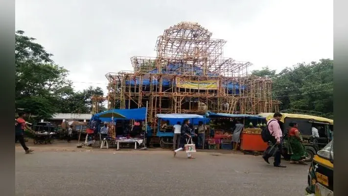 गुमला में 85 पूजा पंडालों की साज-सज्जा में खर्च होंगे करीब 64 लाख