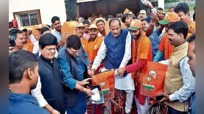 रांची : कमल दूत हुए रवाना, देंगे योजनाओं की जानकारी