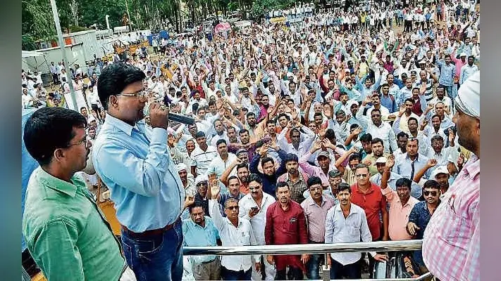 राज्य भर से जमा हो रहे हैं पारा शिक्षक, बढ़ सकती है संख्या, नियमावली बनने तक करेंगे आंदोलन