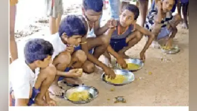 बाढ़ का कहर: दिनका खाना तीन बजे, राती के एगारो बजे भेटी जाय छै
