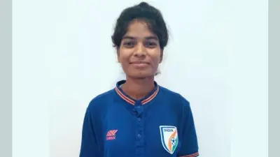 सिमडेगा की पूर्णिमा कुमारी सहित झारखंड की पांच खिलाड़ी U-15 भारतीय फुटबॉल टीम के साथ भूटान रवाना