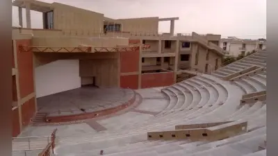 आईआईटी कानपुर में छात्रों ने गाया ”हम देखेंगे” गाना, गाने को बताया गया हिंदू विरोधी, होगी जांच