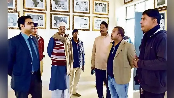 मचा हड़कंप : फणीश्वर नाथ रेणु के गांव में बने स्मृति भवन में चोरी
