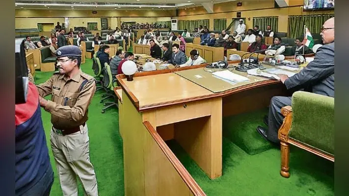 झारखंड: 4210.08 करोड़ रुपये का द्वितीय अनुपूरक बजट पेश, विधानसभा में आज होगी चर्चा