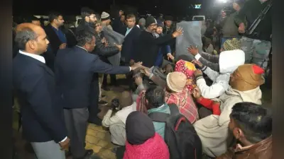 Ranchi : रात में सड़कों पर निकले CM हेमंत सोरेन, गरीबों के बीच बांटे कंबल व ऊनी कपड़े