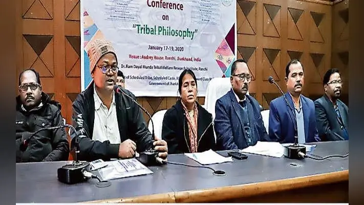 देश-विदेश के विद्वान जनजातीय दर्शन पर करेंगे मंथन