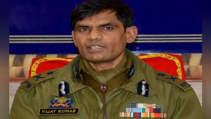 आतंकवादियों को कश्मीर घाटी ले जा रहा जम्मू-कश्मीर पुलिस का वरिष्ठ अधिकारी गिरफ्तार