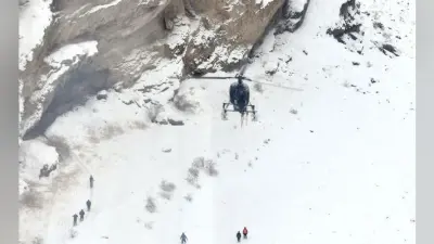 जम्मू-कश्मीर में हिमस्खलनों में चार सैनिकों समेत नौ लोगों की मौत