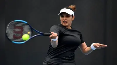 होबार्ट इंटरनेशनल महिला युगल फाइनल में पहुंची ”सानिया मिर्जा’ मां बनने के बाद कर रही हैं वापसी