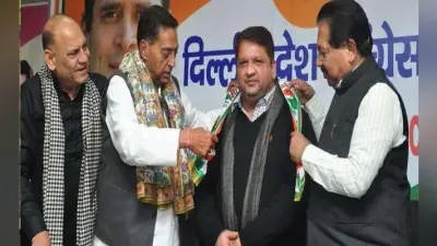 आप के विधायक आदर्श शास्त्री कांग्रेस में शामिल हुये
