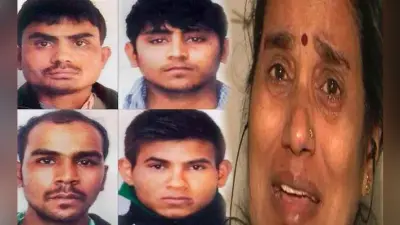Nirbhaya की मां रुकवा सकती हैं दोषियों की फांसी? जानें…