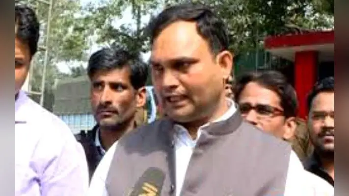 दिल्ली विधानसभा चुनाव : जानें, अंबेडकर नगर के विधायक अजय दत्त के बारे में…