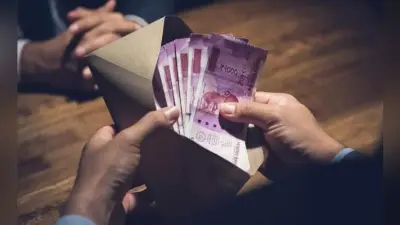 हद है! घूस नहीं देने पर जन्म प्रमाण पत्र में लिखी गई 4 साल के बच्चे की उम्र 104 वर्ष