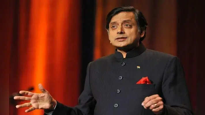 भाजपा सबका साथ, सबका विकास के नाम पर हिंदू राष्ट्र बनाने के प्रयास में : थरूर