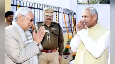 नेताजी की जयंती पर CM नीतीश ने दी श्रद्धांजलि, कहा- राजनीतिक तौर पर नहीं देखी जानी चाहिए मानव शृंखला