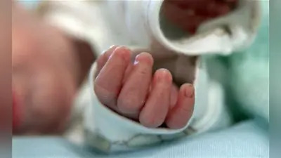 किन्नरों की जबरदस्ती में नवजात की मौत