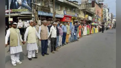 केरल में CAA के खिलाफ 602 KM लंबी मानव शृंखला बनायी गयी
