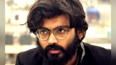 यूरोप में नौकरी छोड़ कर लौटने के बाद पांच वक्त का नमाजी बना IIT बॉम्बे से कंप्यूटर साइंस में एमटेक शरजील