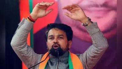 विवादित बयान : चुनाव आयोग ने अनुराग ठाकुर से मांगा जवाब