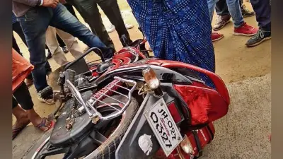 बरही में टैंकर के धक्के से तीन युवकों की मौत