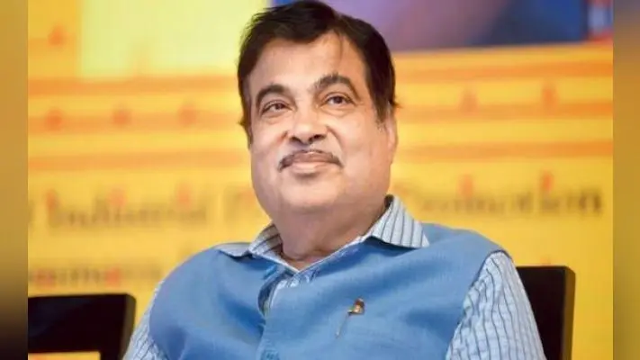 ”तीन साल में तैयार हो जायेगा दिल्ली-मुंबई राजमार्ग, 280 किलोमीटर कम हो जायेगी दूरी”