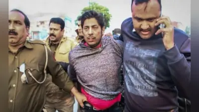 Firing at Shaheen Bagh: जामिया के बाद शाहीन बाग में भी फायरिंग, गोली चलानेवाला हिरासत में