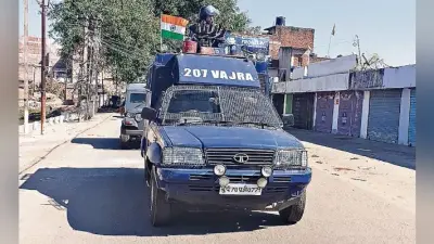 लोहरदगा हिंसा : रैपिड एक्शन फोर्स ने किया मार्च, मां सरस्वती की प्रतिमा का शांतिपूर्ण विसर्जन