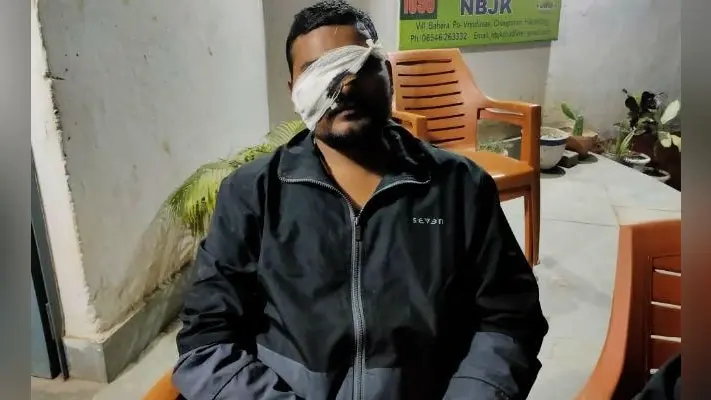 चौपारण : मनरेगा जेई के साथ मारपीट, महिला ने लगाया छेड़खानी का आरोप