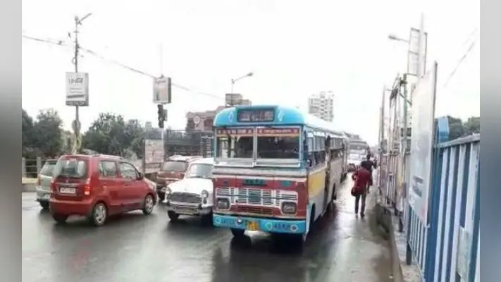 छुट्टी में भी टाला ब्रिज के पास लगा भारी जाम, असली परीक्षा आज से