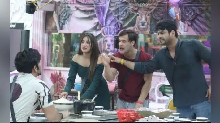 ”बिग बॉस” का बड़ा झटका, आधी रात को घर से बाहर हो जायेगी ये कंटेस्टेंट