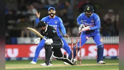 टीम इंडिया पर हैमिल्टन वनडे में लगा धीमी ओवर गति के लिये जुर्माना