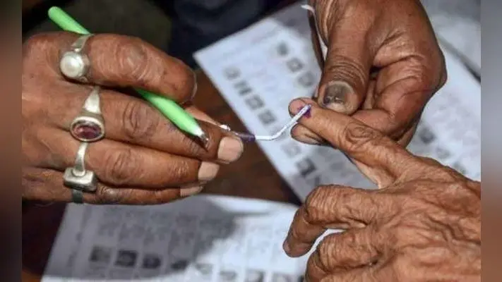 दिल्ली विधानसभा चुनावः राजनीतिक पार्टियों से क्या चाहते हैं दिल्ली के वरिष्ठ नागरिक