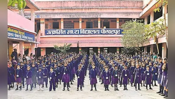 नालंदा : व्यवस्था सुधारी, तो प्राइवेट स्कूलों से नाम कटा सरकारी स्कूलों में एडमिशन लेने आये बच्चे