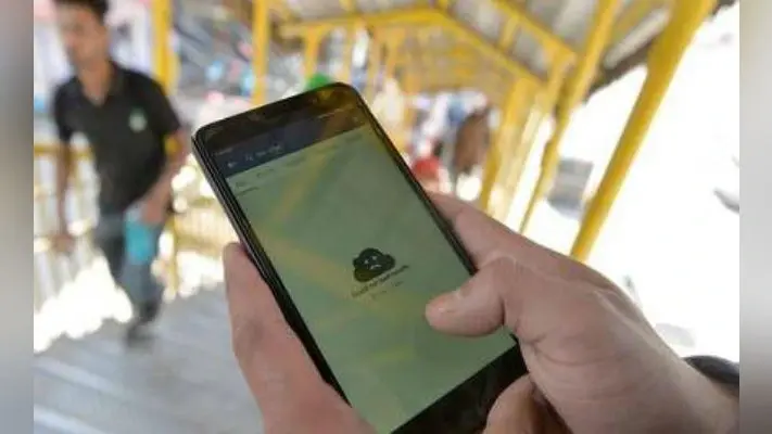 अफजल की सातवीं बरसी पर कश्मीर में मोबाइल इंटरनेट सेवाएं निलंबित