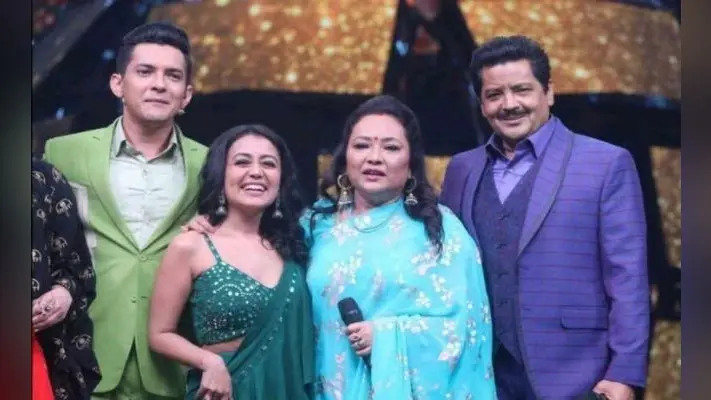 Neha Kakkar और Aditya Narayan की शादी की अफवाह Indian Idol 11 की TRP के लिए उड़ी?
