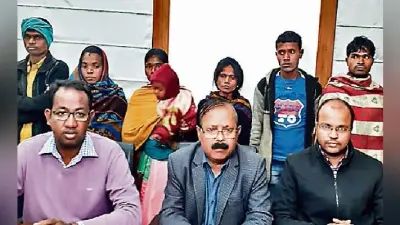 रांची : मुक्त कराये गये छत्तीसगढ़ के 12 मजदूर