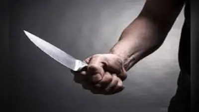 चास में स्कूल गेट पर छात्र को मारा चाकू