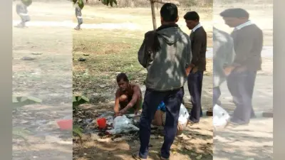 लातेहार : सड़क पर खुले में बिक रहे हैं मांस, नहीं हो रहा है प्रावधानों का अनुपालन