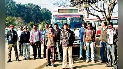 पॉकेटमारों के डर से छह घंटे ठप रहीं सिटी बसों की सेवाएं, चालकों ने कहा- चाकू लेकर झुंड में चढ़ते हैं चोर, पुलिस नहीं करती कार्रवाई
