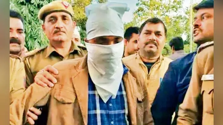 दिल्लीः भजनपुरा कांड की सुलझी गुत्थी, उधार नहीं लौटाने पर बेइज्जती हुई तो पूरे परिवार को मार डाला