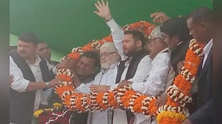 CAA, NRC और NPR काला कानून, सबक सिखाने की बारी आपकी : तेजस्वी यादव