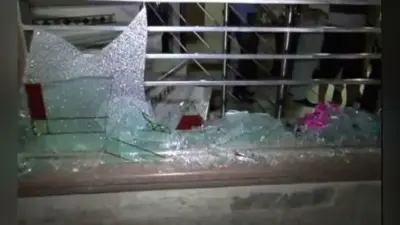 पांच भाजपा समर्थकों के घर में तोड़फोड़